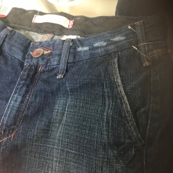 LEVI'S NEW Red Tab Flare Wide Leg Jeans Dark Denim Pockets Mid Rise Zip Wide 10 - Picture 8 of 9